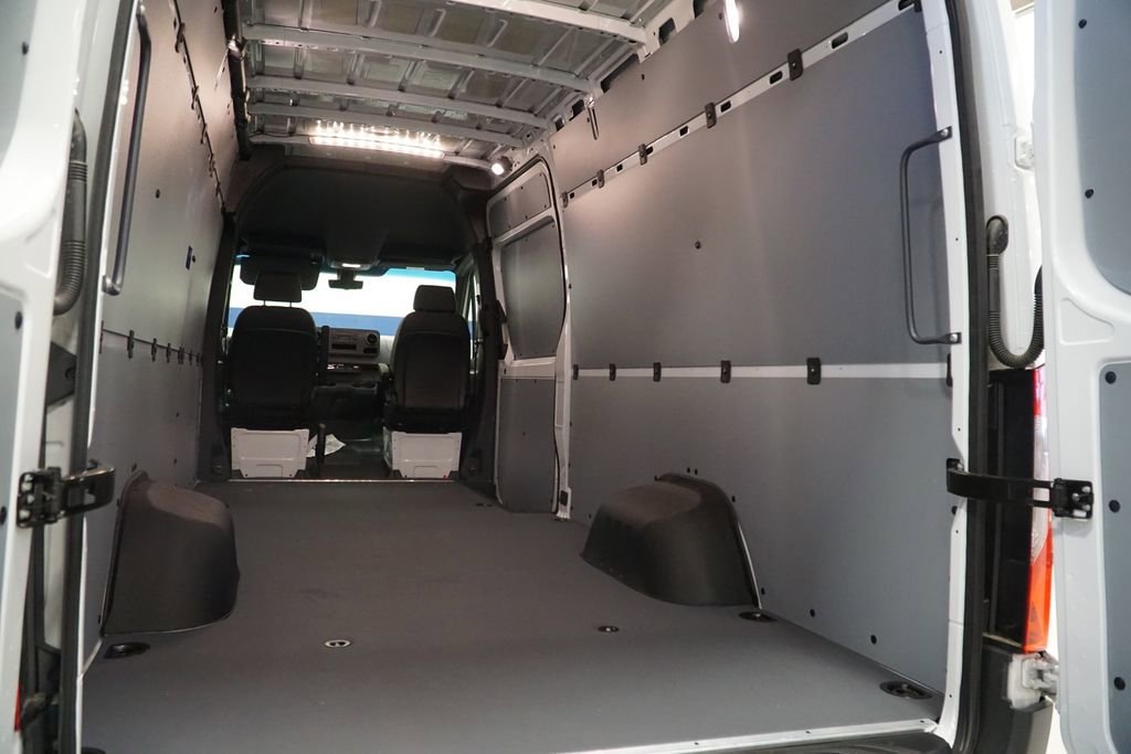 2025 Mercedes-Benz Sprinter Cargo Van Base - Photo 33
