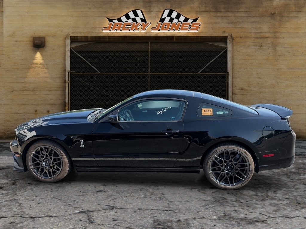 1ZVBP8JZ0D5243006