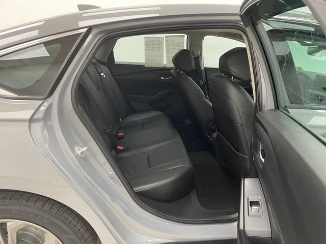 Used 2024 Gray Honda EX-L image 13