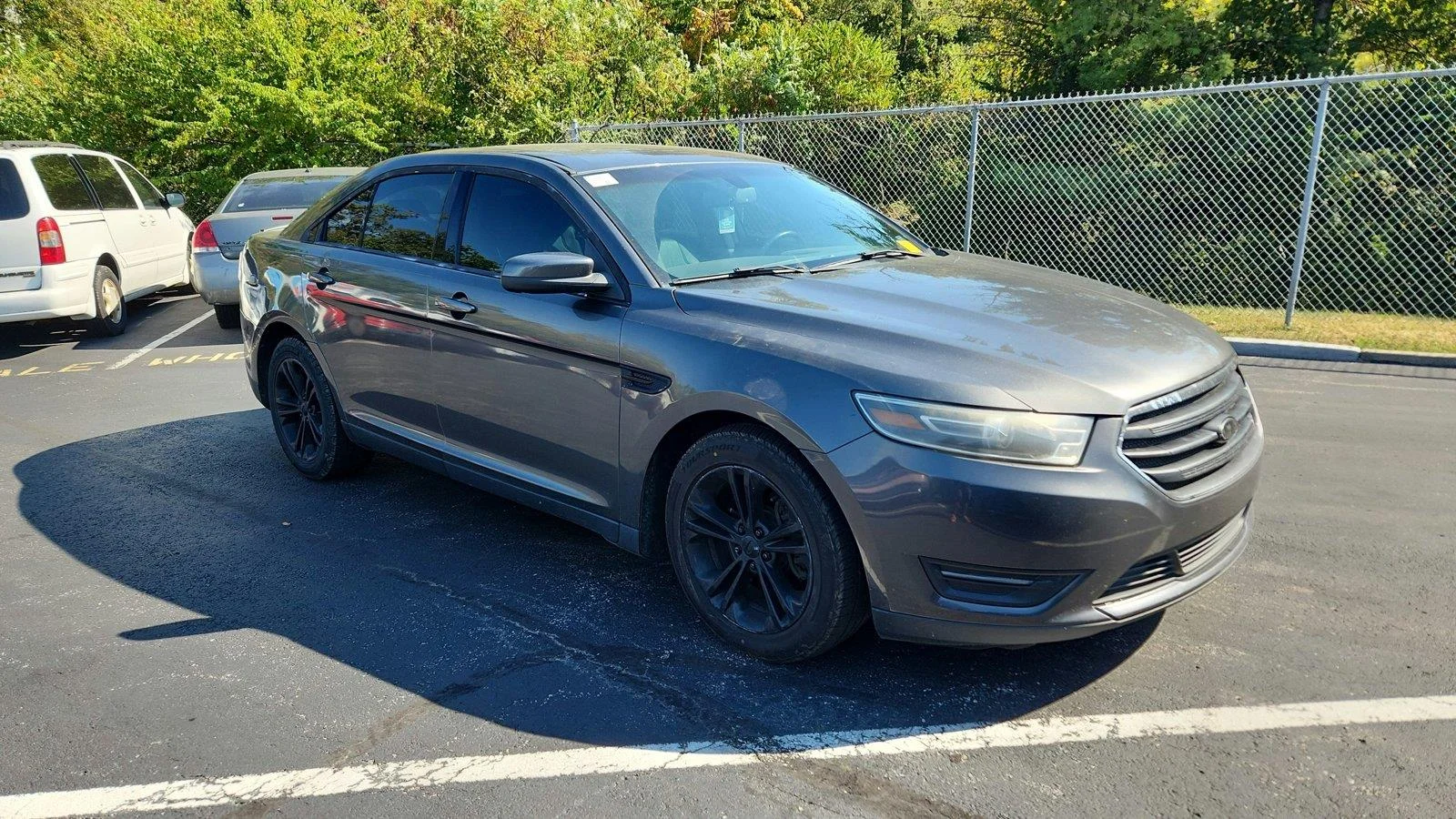 Used 2015 Ford Taurus SEL with VIN 1FAHP2E87FG100160 for sale in Florence, KY