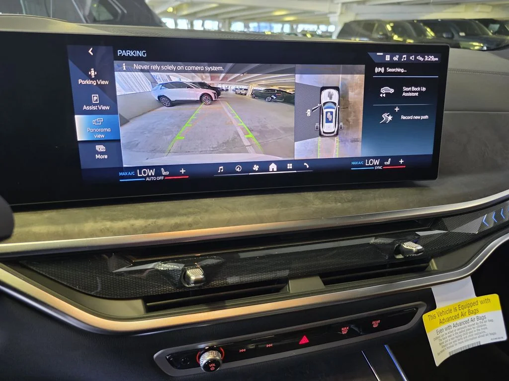 New 2026 Mineral White Metallic BMW xDrive50e image 25