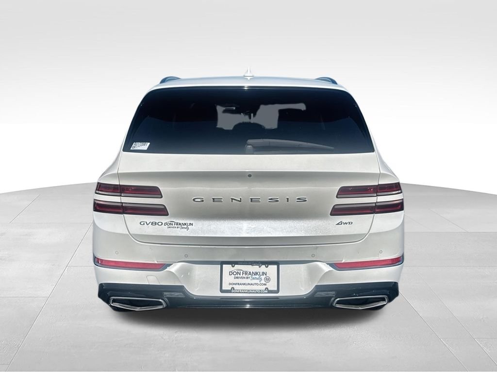 Used 2024 White Genesis 2.5T image 7