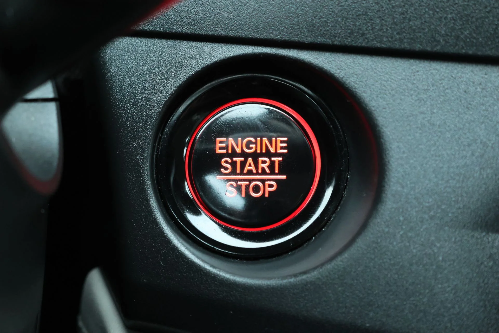 Used 2024  Honda LX image 11
