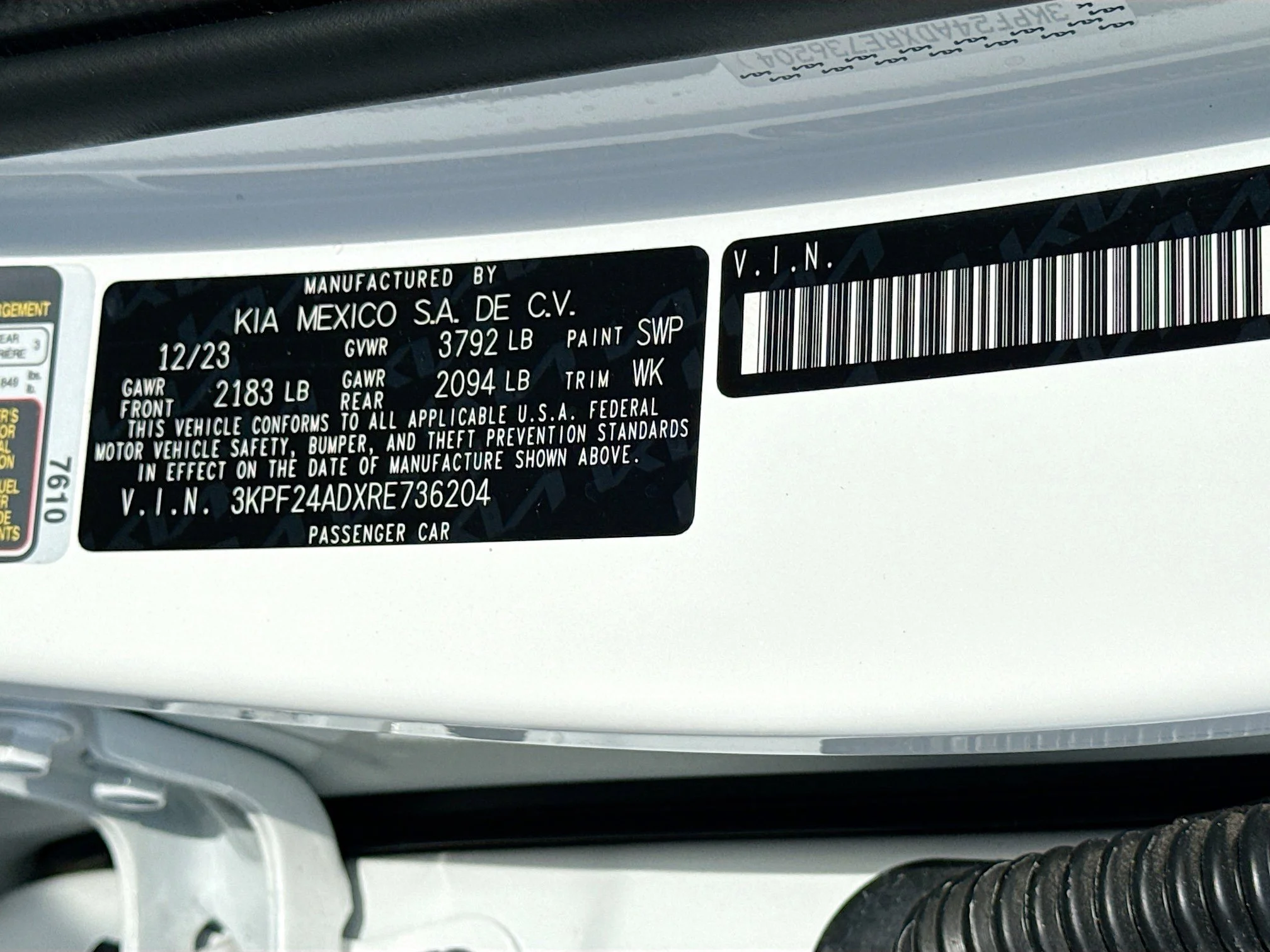 Used 2024 Snow White Pearl Kia LXS image 41