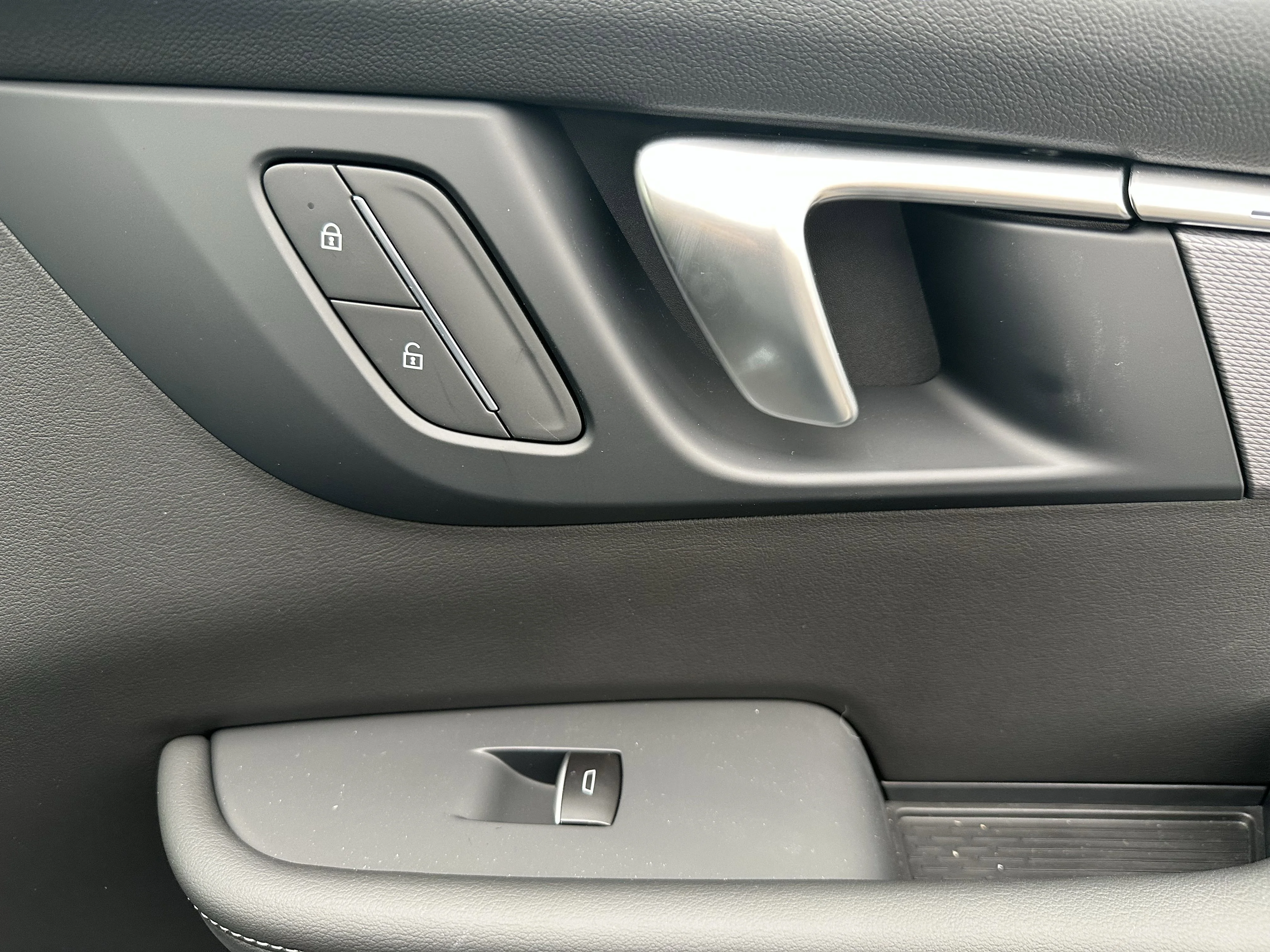 New 2026 Moonstone Grey Metallic Buick Sport Touring image 22