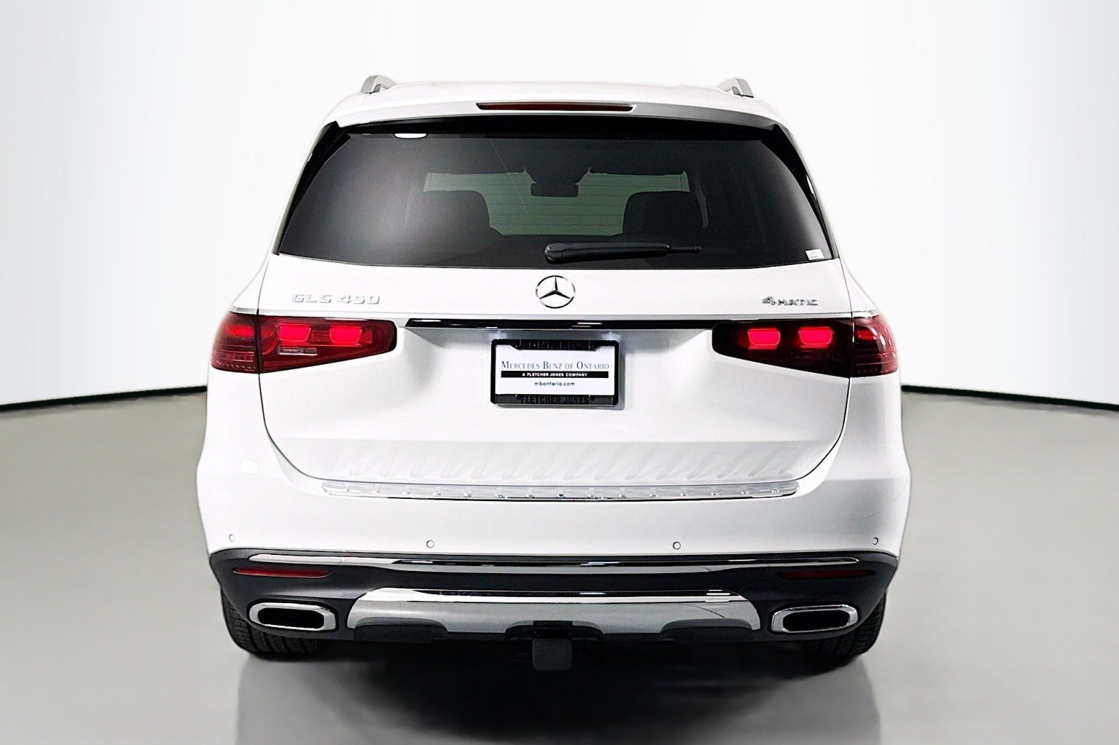 New 2026 Polar White Mercedes-Benz GLS 450 4MATIC® SUV image 3