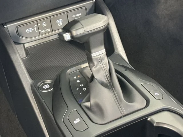 New 2026 Aurora Black Pearl Kia LXS image 19