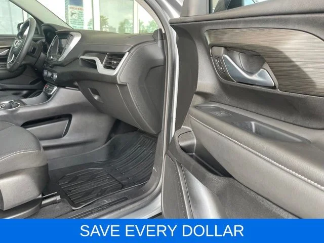 2023 GMC Terrain SLE - Photo 21
