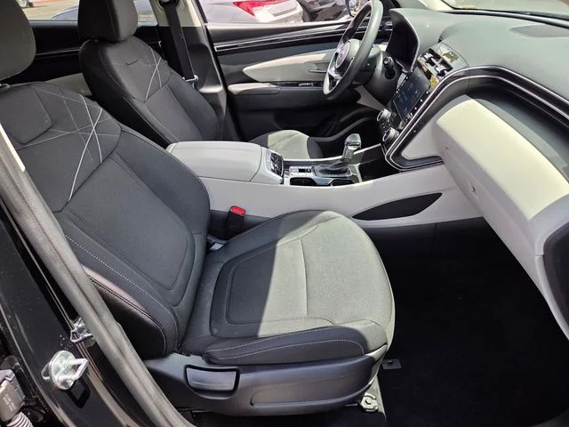 Used 2022 Black Hyundai SEL image 15