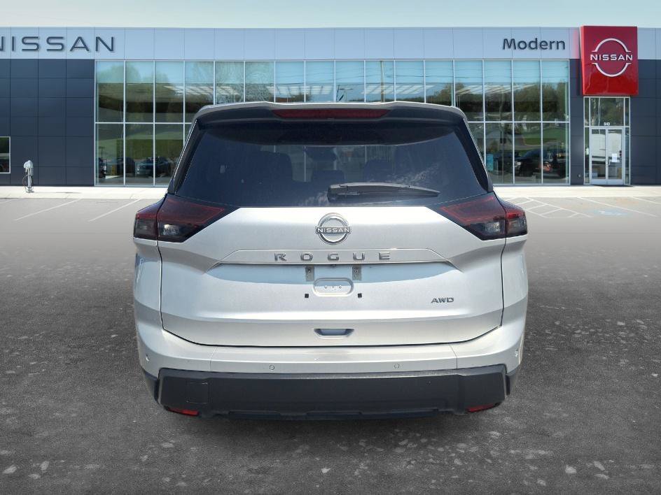 Used 2025 Brilliant Silver Metallic Nissan SV image 24