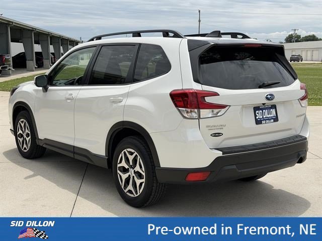 Used 2024 Crystal White Pearl Subaru Premium image 14