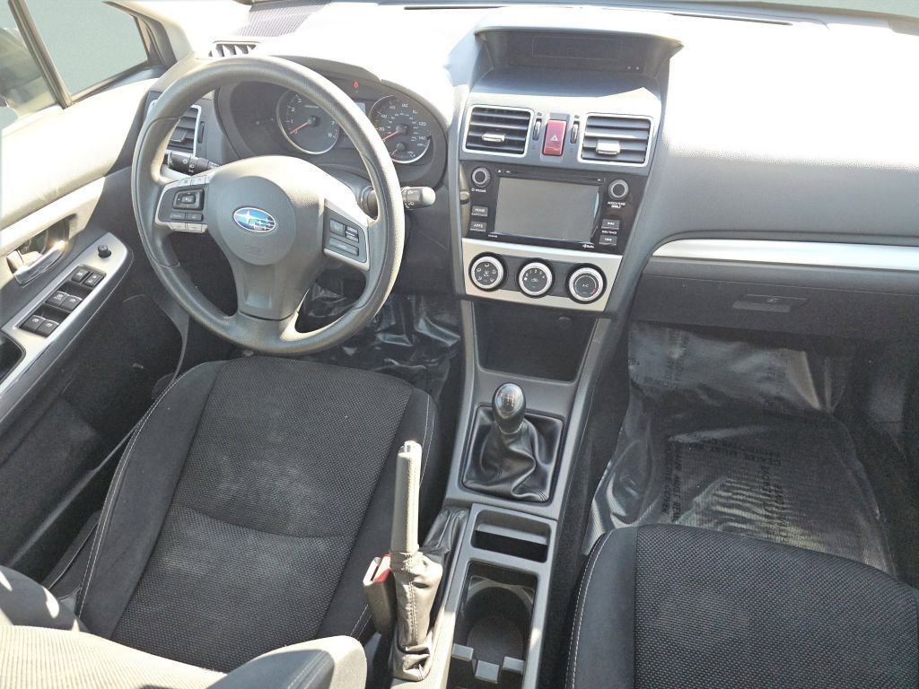 Used 2015 Dark Gray Metallic Subaru 2.0i Premium image 27