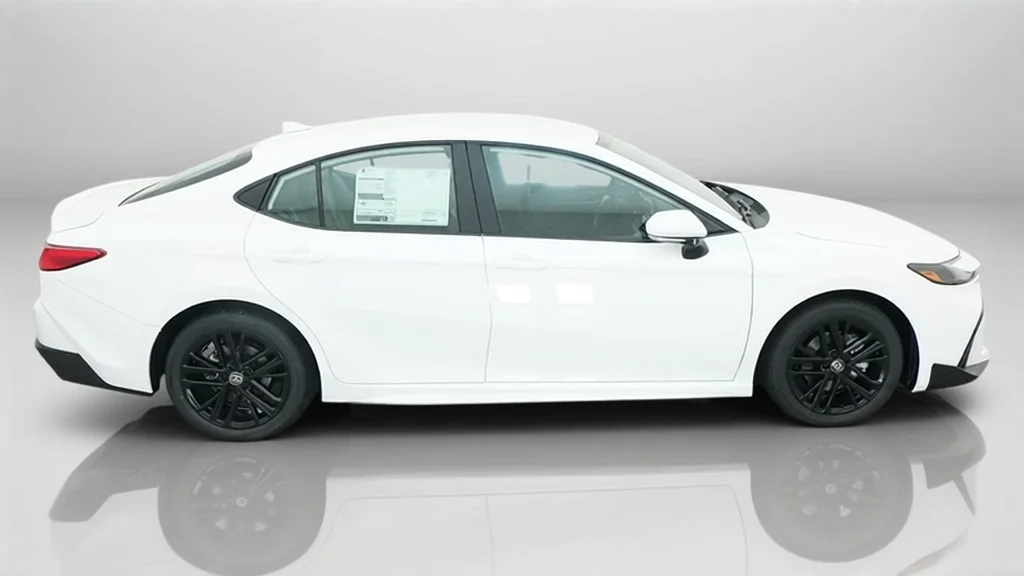 New 2027 Ice Cap Toyota SE image 7