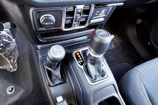 2025 Jeep Gladiator Sport S - Photo 36