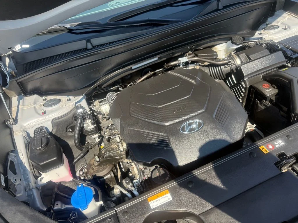 Certified Used 2025 Silver Hyundai SEL image 64