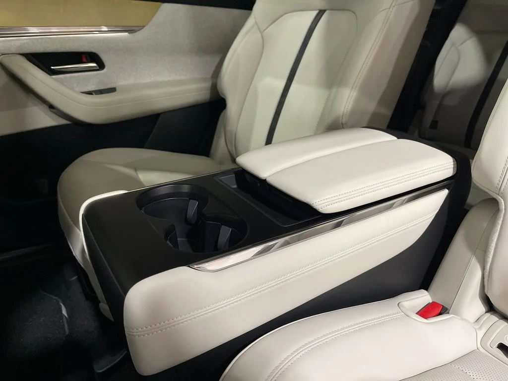 2026 Mazda CX-90 Premium Plus Package - Photo 31