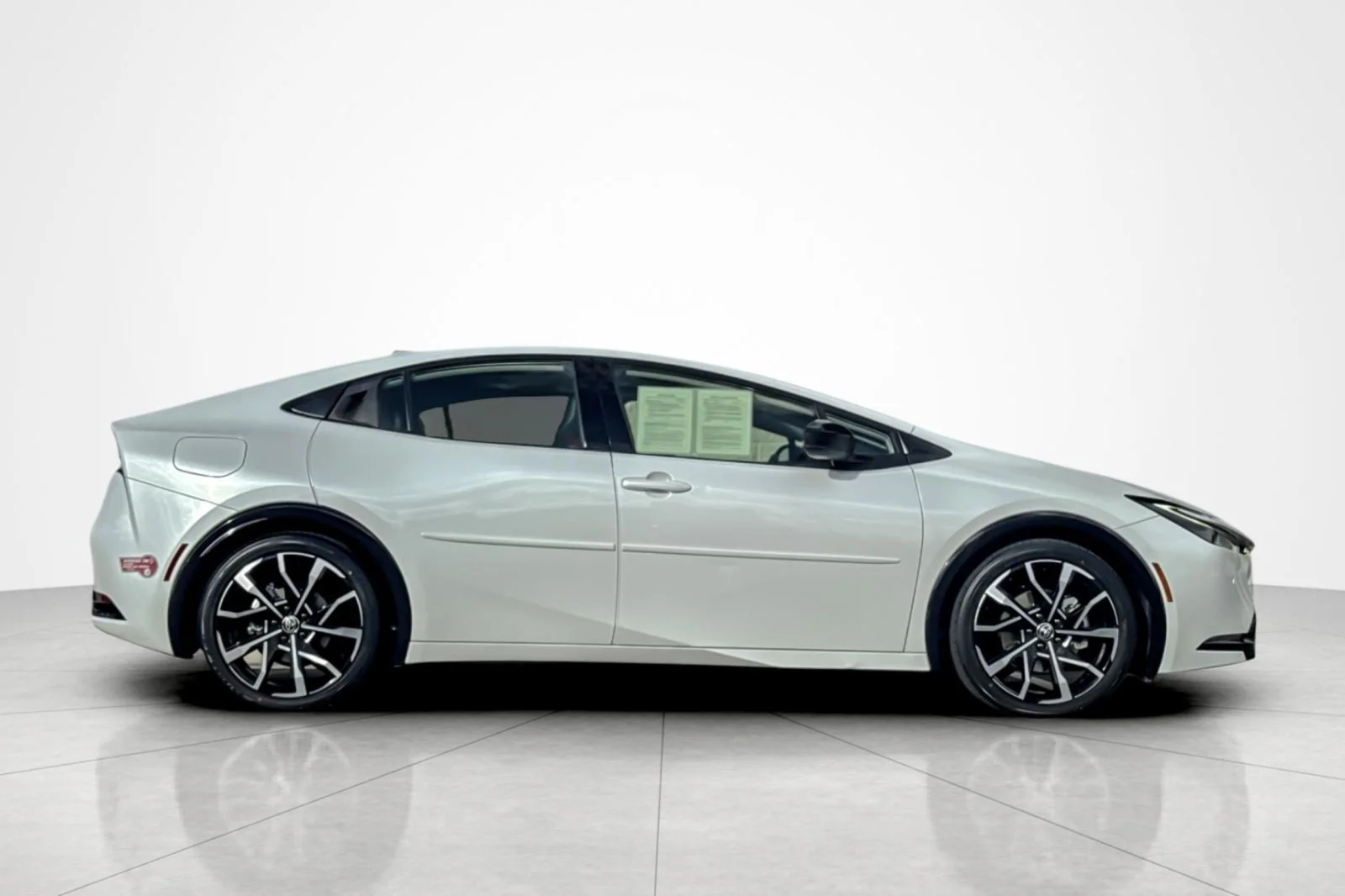 Certified Used 2024 Wind Chill Pearl Toyota XSE image 6