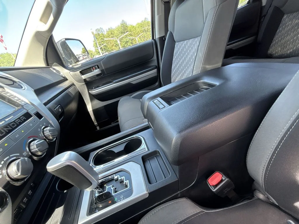 Used 2020 Gray Toyota SR5 image 22