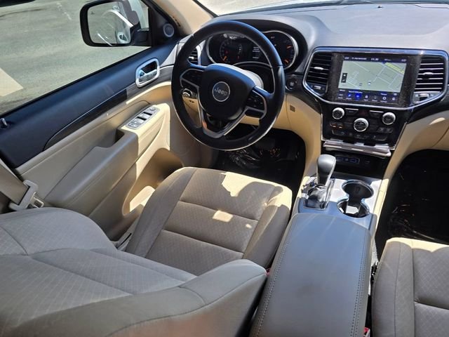 Certified Used 2022 White Jeep Laredo E image 36