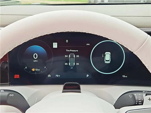 New 2026 Ecotronic Gray Pearl Hyundai SEL Premium image 14