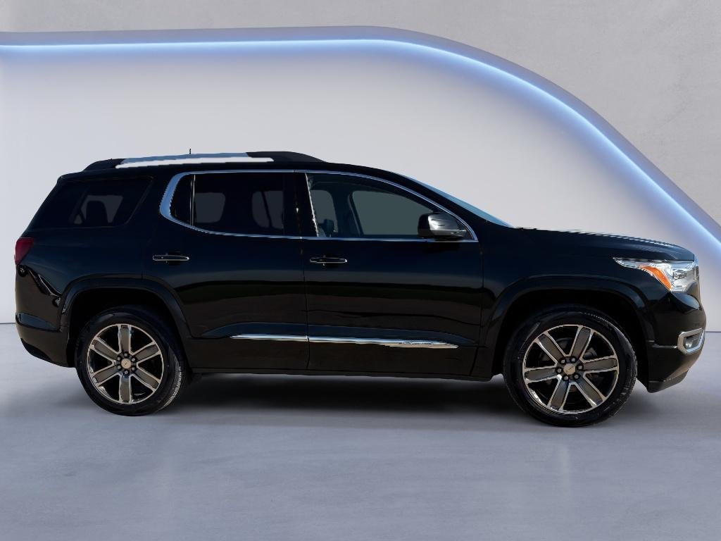 Used 2019 Ebony Twilight Metallic GMC Denali image 4