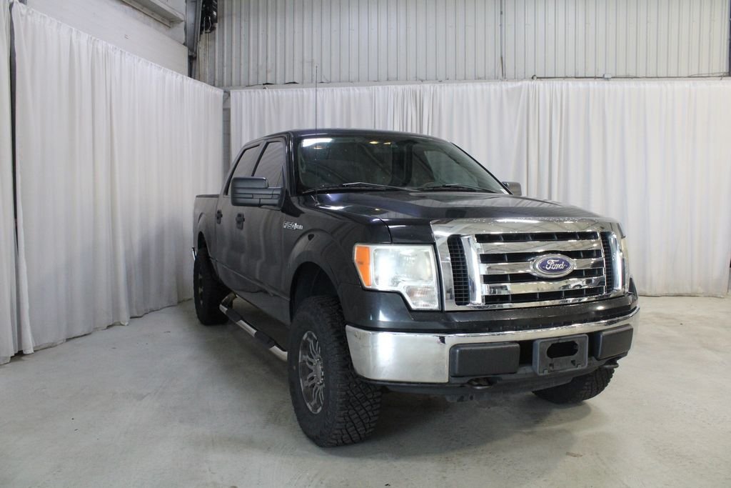 Used 2010 Black Ford XLT image 34