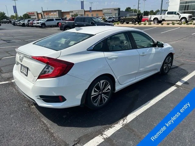 Used 2016 White Honda EX-T image 5