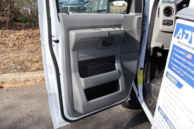 2026 Ford E-Series Cutaway Base - Photo 48