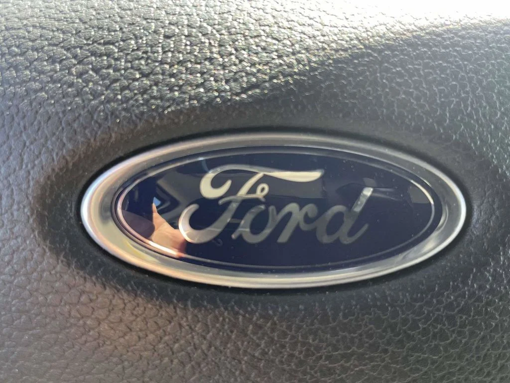 New 2026 Oxford White Ford XLT image 24