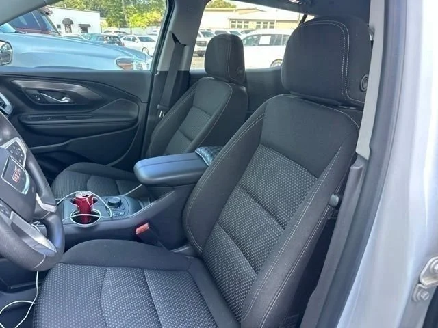 Certified Used 2024 Summit White GMC SLE image 31