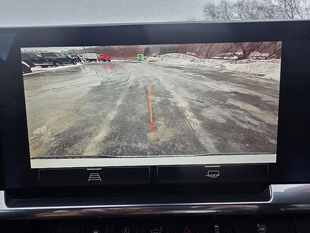 Used 2023 Summit White Chevrolet RST image 28