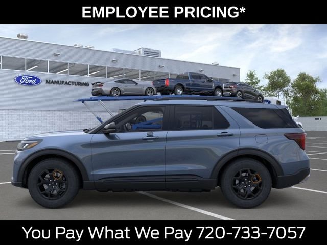 New 2026 Vapor Blue Metallic Ford Tremor® image 3
