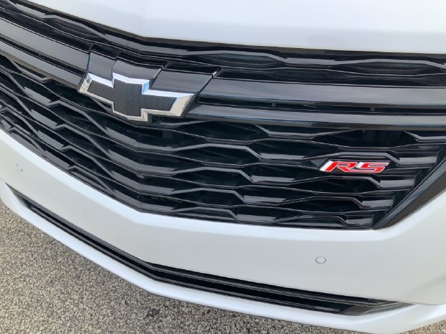 Used 2024 Iridescent Pearl Tricoat Chevrolet RS image 14