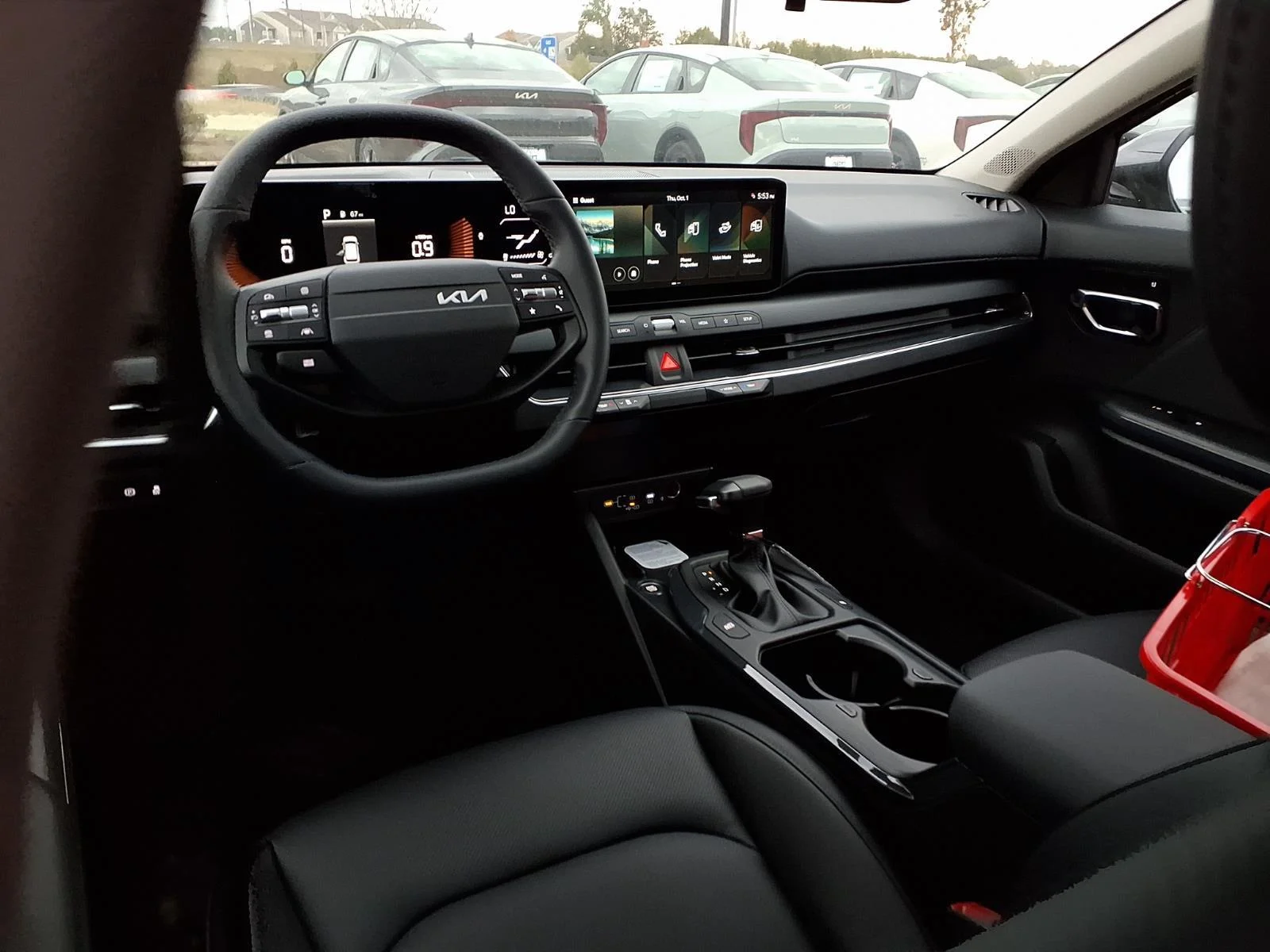 New 2026 Interstellar Gray Kia EX image 4