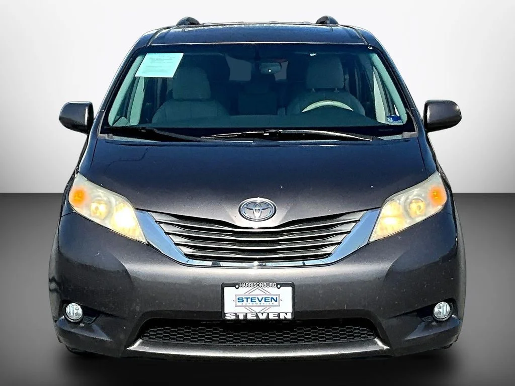 Used 2012 Gray Toyota XLE image 2