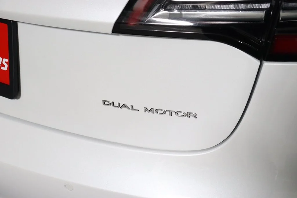 Used 2020 Pearl White Multi-Coat Tesla Long Range image 46