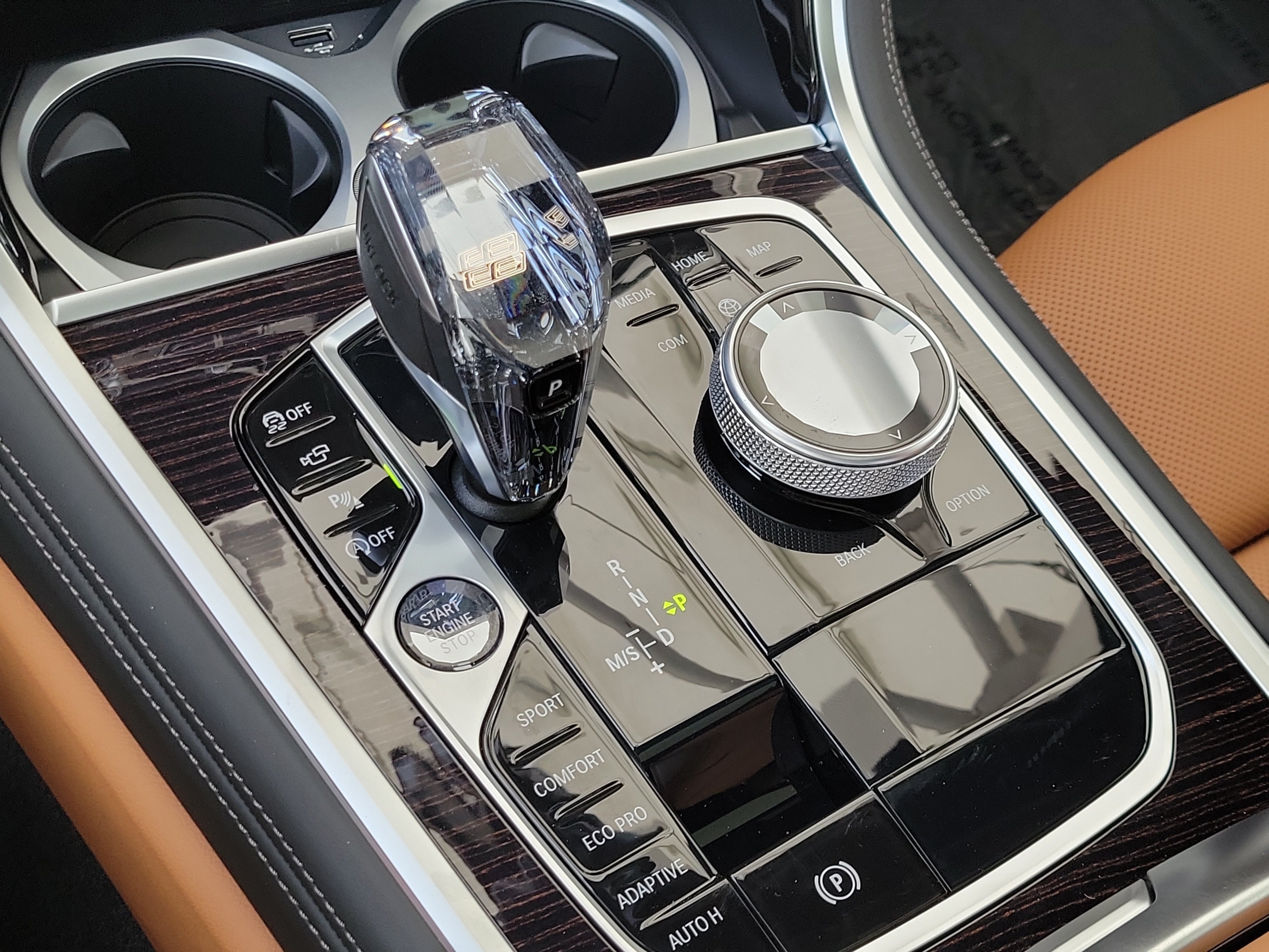 New 2026 San Remo Green Metallic BMW 840i image 22