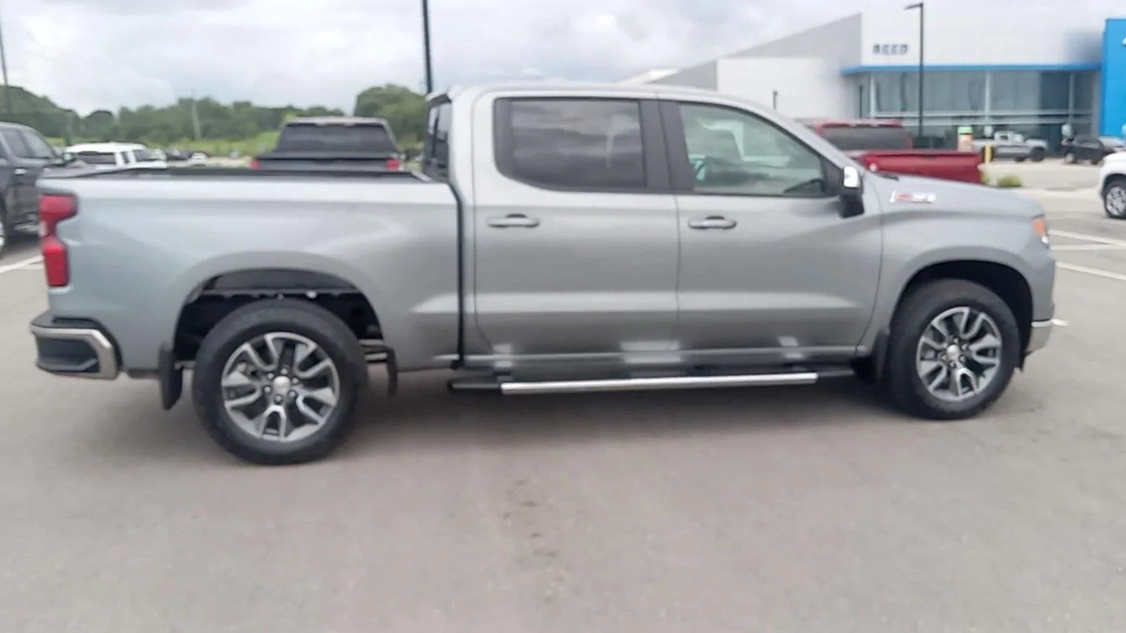 New 2026 Sterling Gray Metallic Chevrolet LT image 9