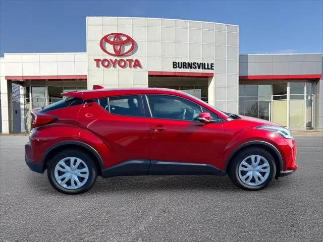 Certified Used 2020 SUPERSONIC RED Toyota  image 2