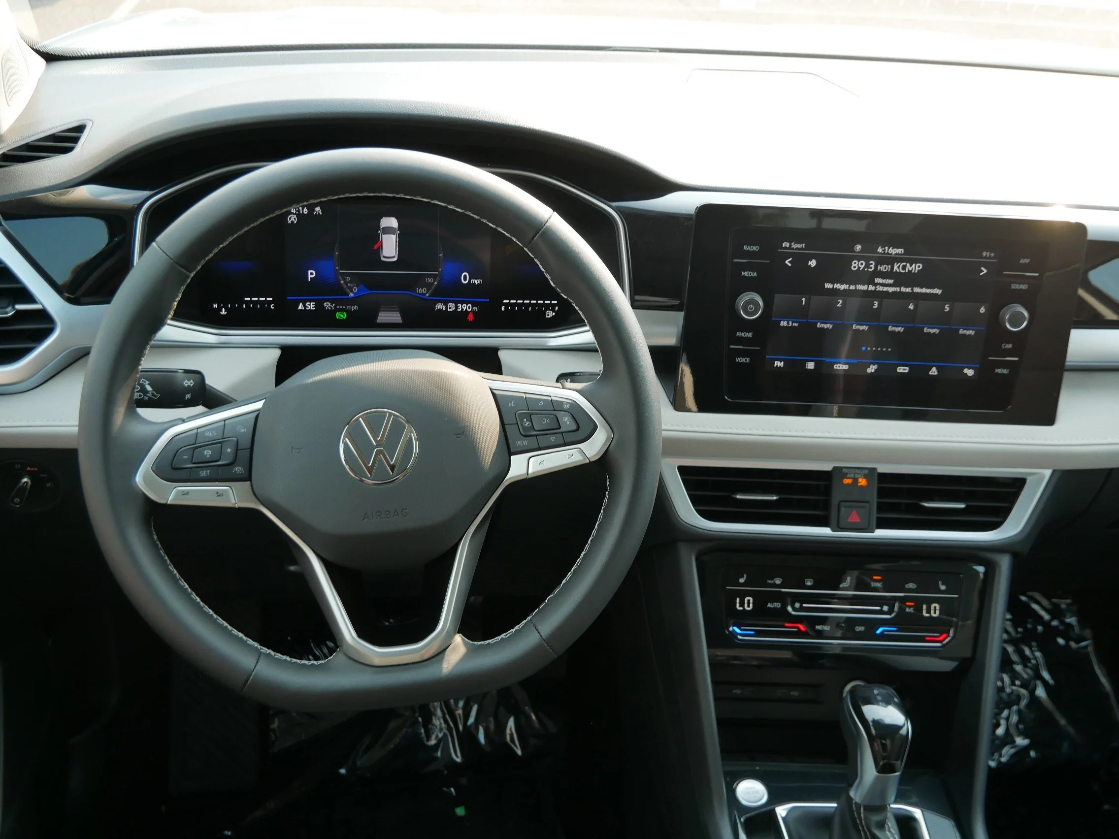 New 2026 Monument Gray Volkswagen SE image 7
