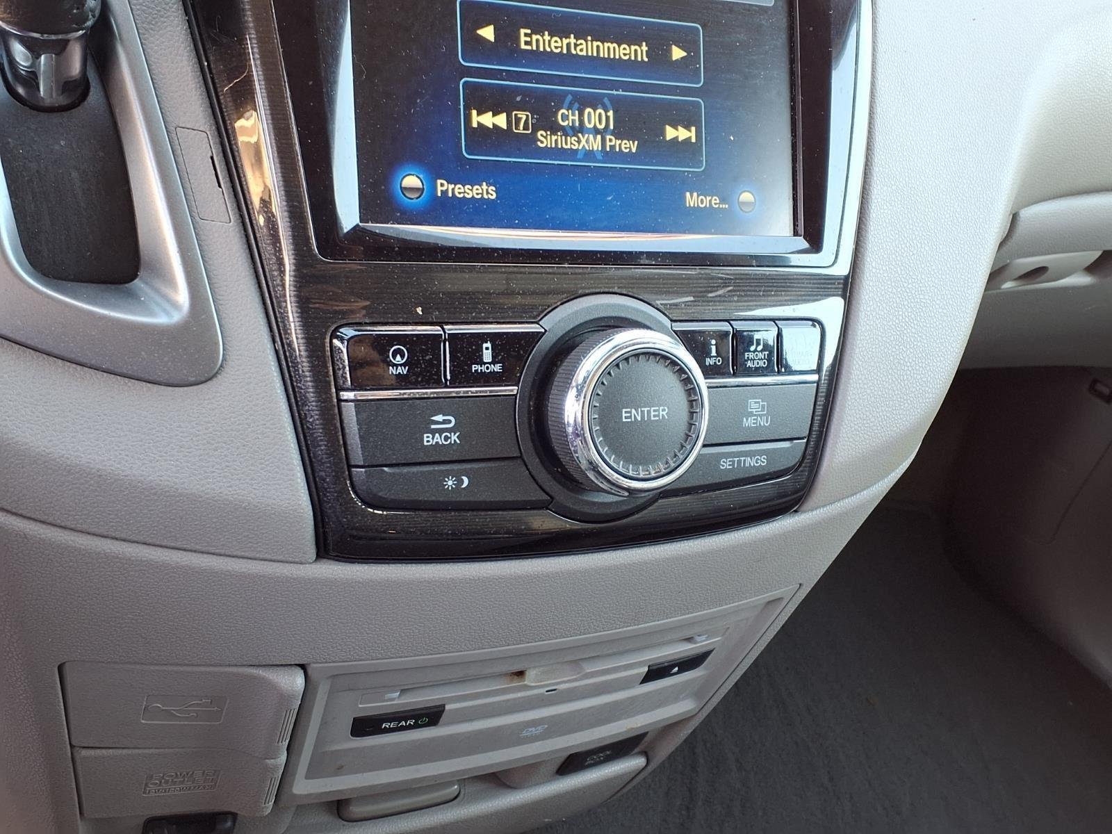 Used 2015  Honda  image 14
