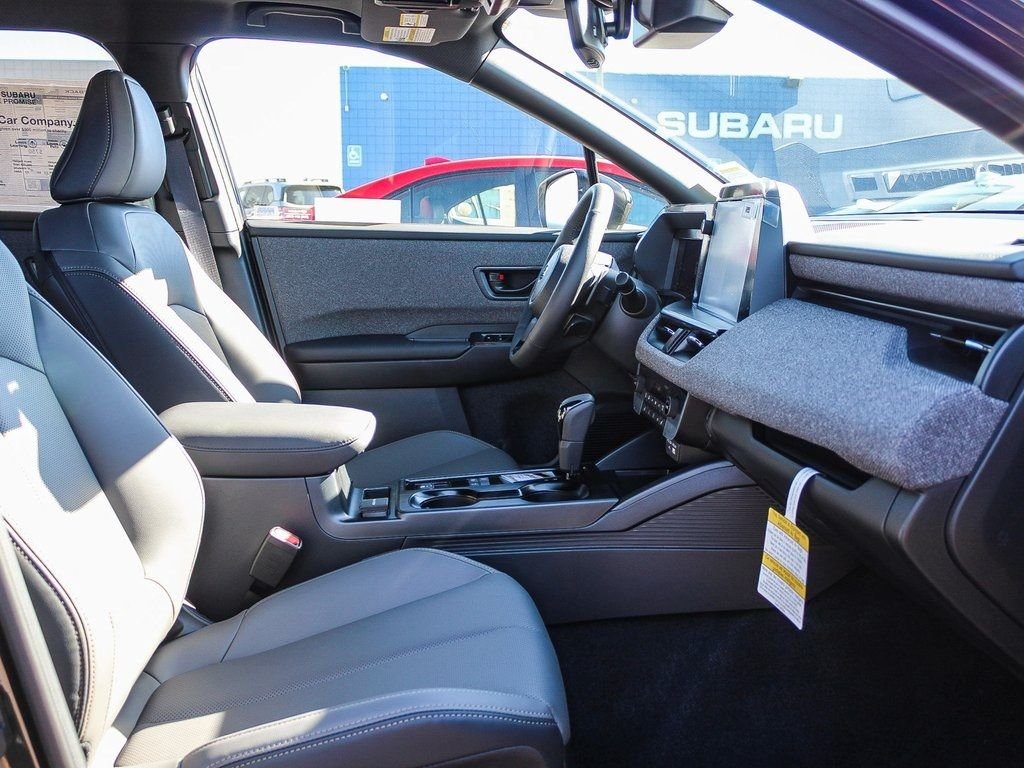 New 2026 CRYSTAL BLACK SILICA Subaru Limited image 17