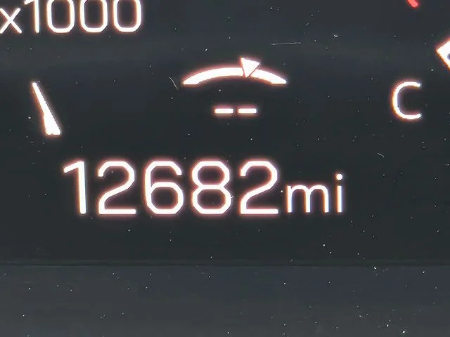 Used 2026 White GMC Elevation image 37