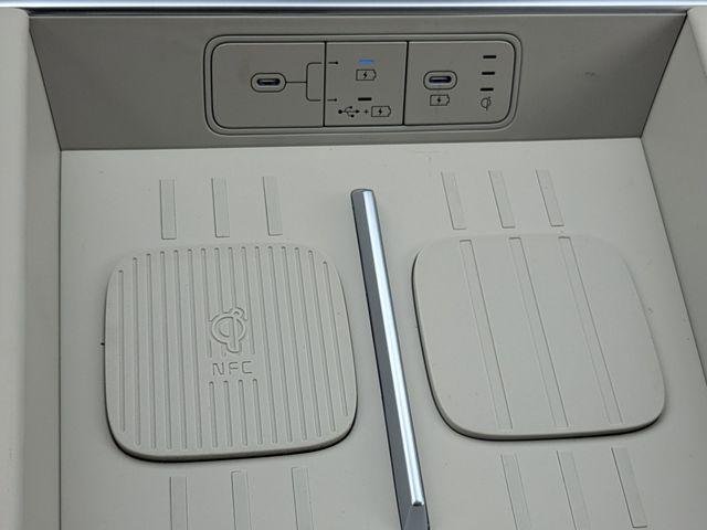 New 2026 White Hyundai SEL FWD image 25
