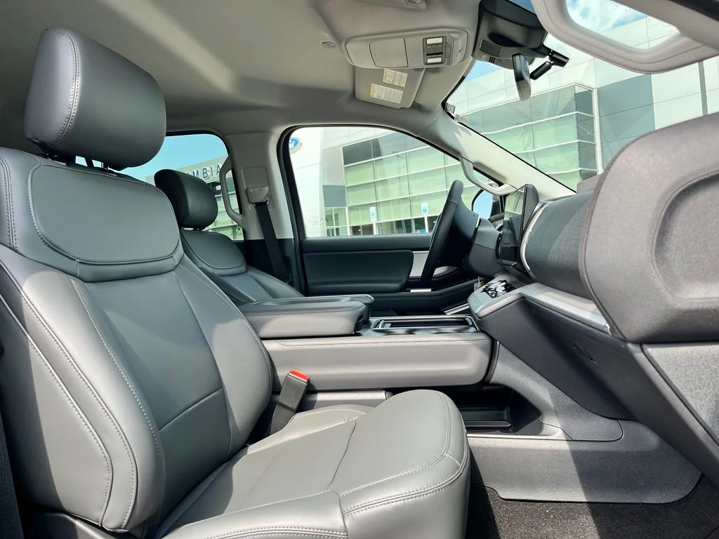 New 2027 Black Ford Active image 11