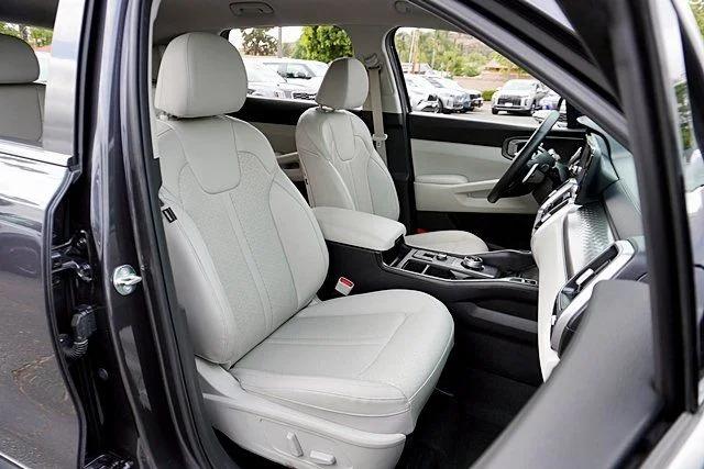 Used 2023 Gray Kia EX image 11