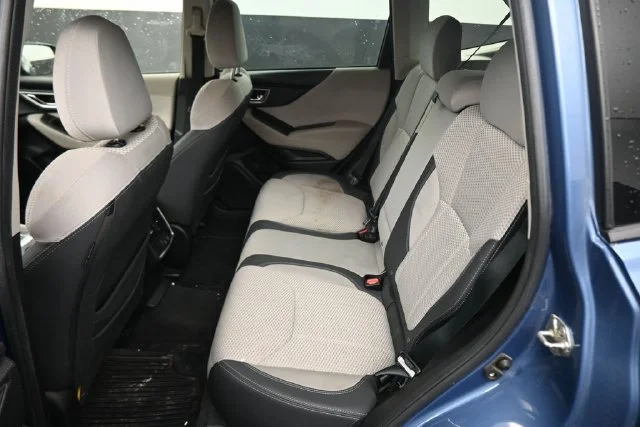 Used 2021 Blue Subaru Premium image 19