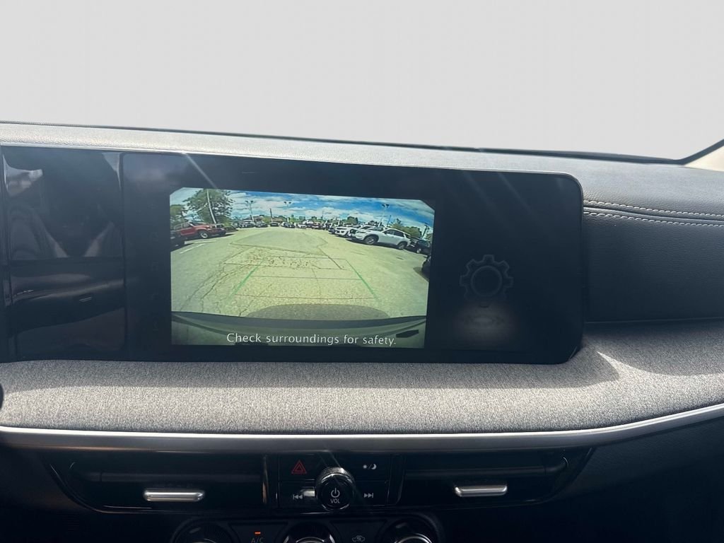 Used 2025 Gray Nissan SV image 20