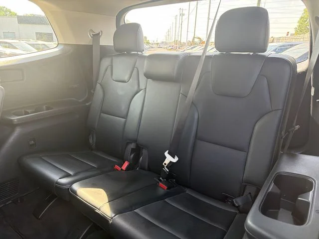 Certified Used 2025 Black Kia S image 24
