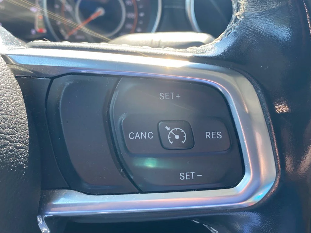 Used 2021 Black Jeep Overland image 29